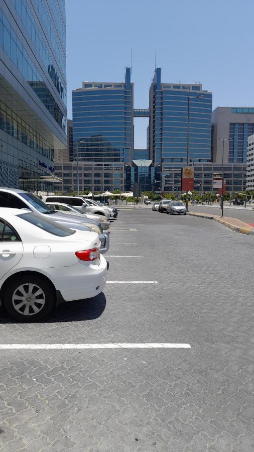 Admbs03 Abu Dhabi