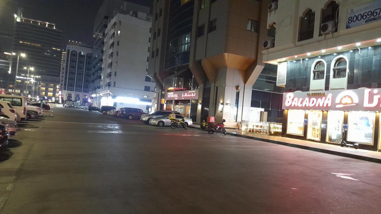 Admbs03 Privatunterkunft Abu Dhabi