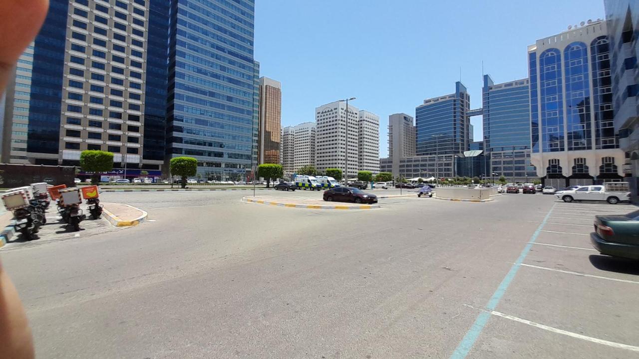 Admbs03 Privatunterkunft Abu Dhabi